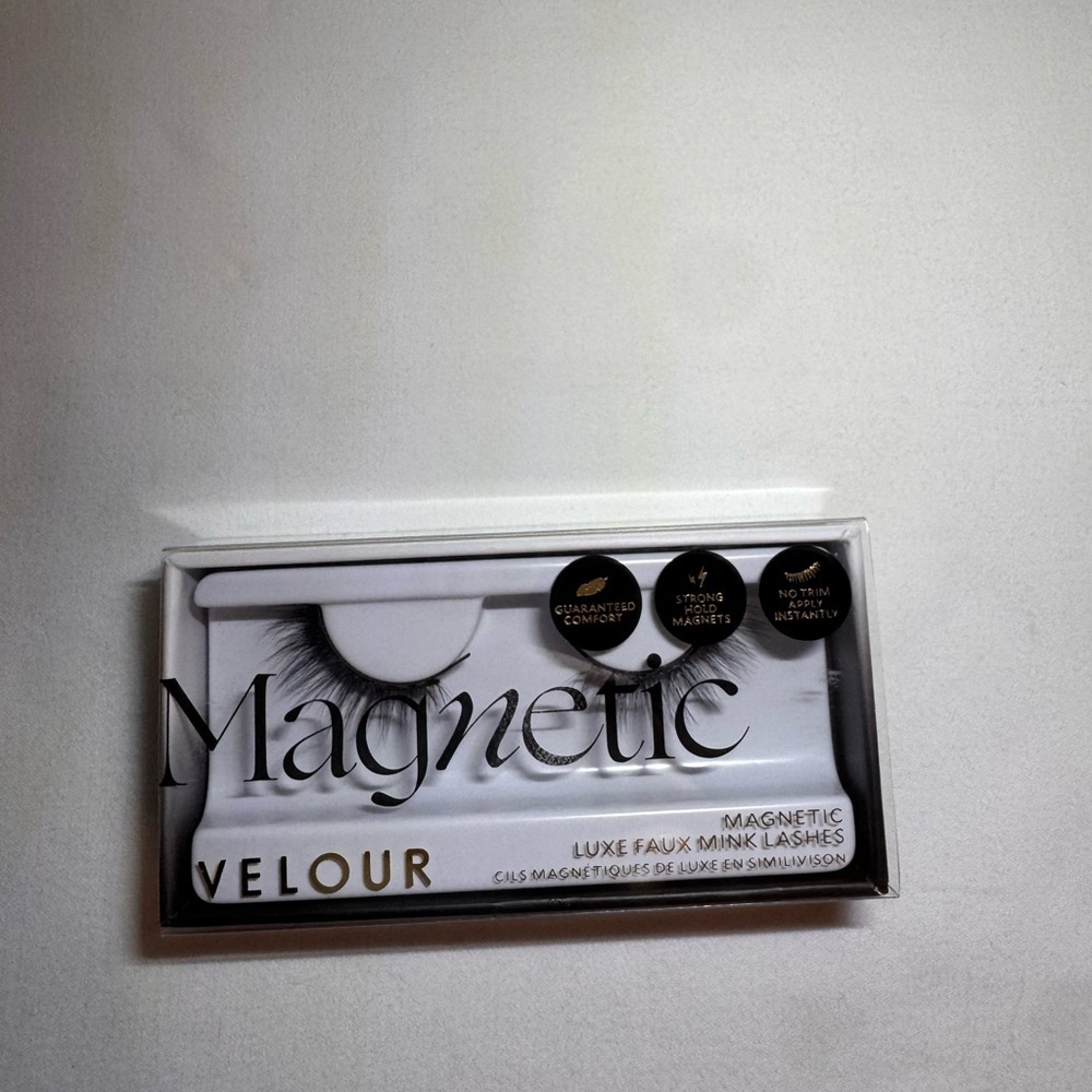 Velour Magnetic Lashes “She’s a Magnet” Faux Mink Reusable Lashes NEW - Picture 3 of 7